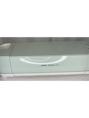 Cricut Explore Air 2 Electronic Wireless Die Cutting Machine